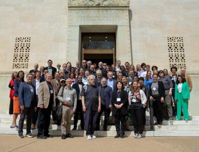 创造力、同理心和人工智能峰会的参与者在美国国家科学院面前. 罗德尼·金班古为弗吉尼亚理工大学拍摄